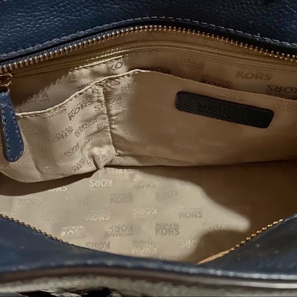 Michael Kors bag - Picture 6 of 7